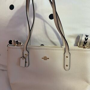 Coach Ivory Leather Tote